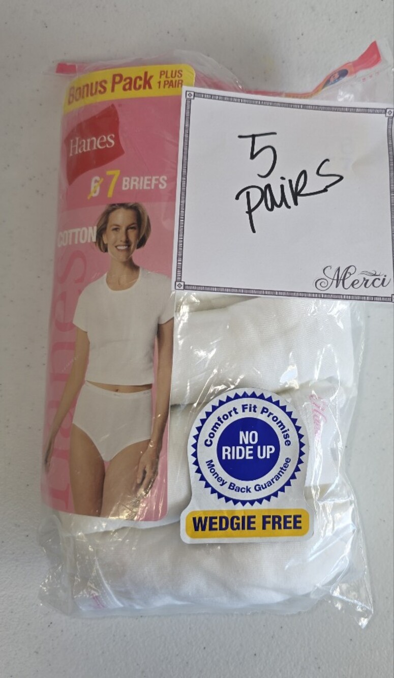 Hanes White Cotton Briefs 5 Pack Comfort Wedgie Free Size 8/XL Pants Size 14/16